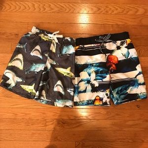 🌟Host Pick🌟 Boys Size M (5/6) Swim Trunks (2)